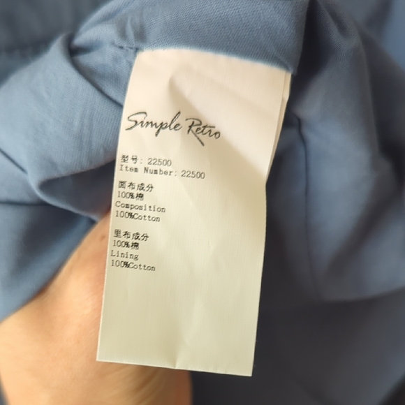 Chic Blue Midi Dress with Button Detail - Picture 9 of 12